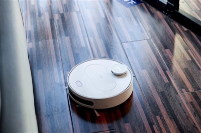 How to Use a Smart Robot Vacuum