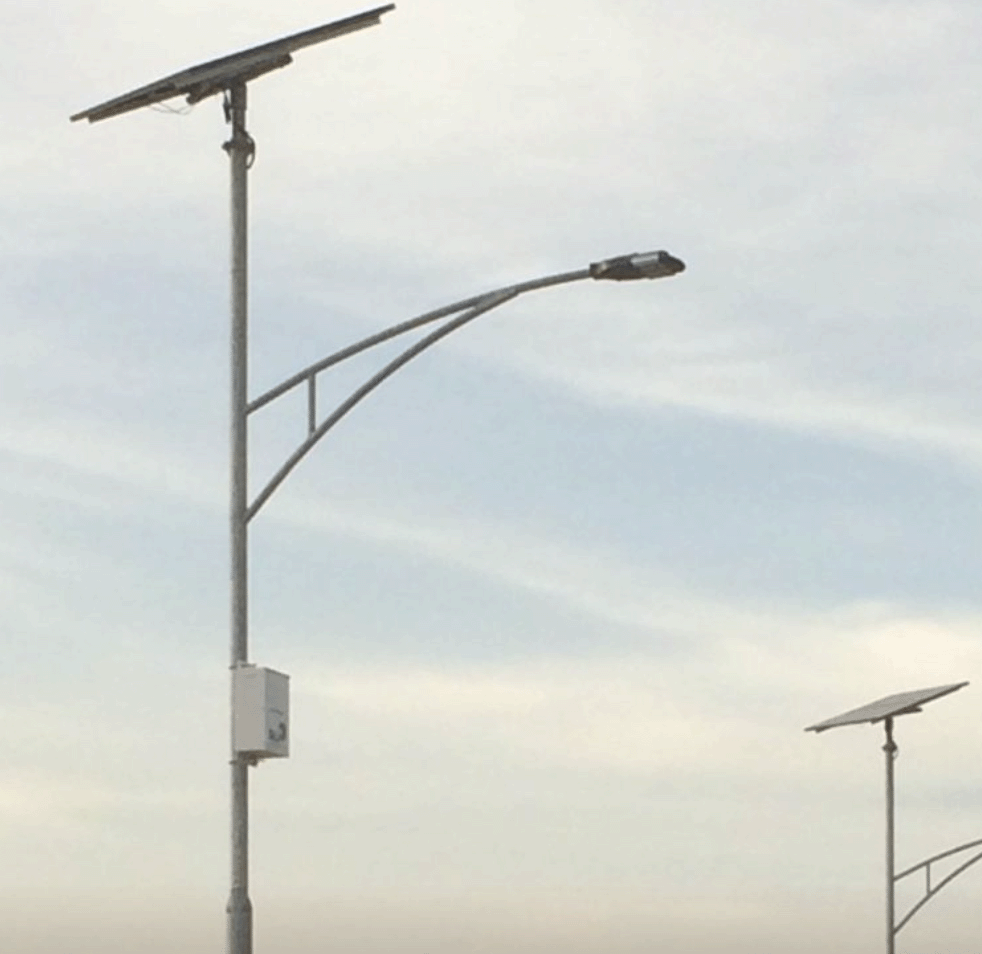 Led Solar Street Light 易道网络 2组 李巧玲